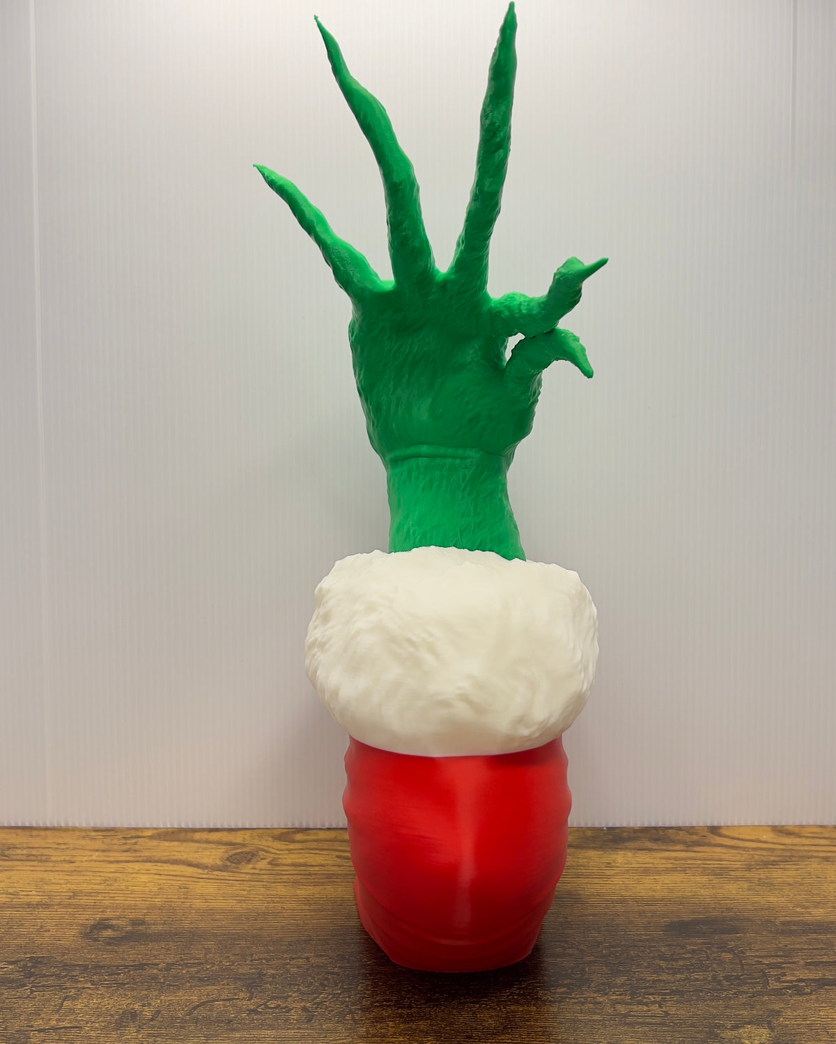 Sneaky Green Hand Wall Mount – Festive Stocking Decor