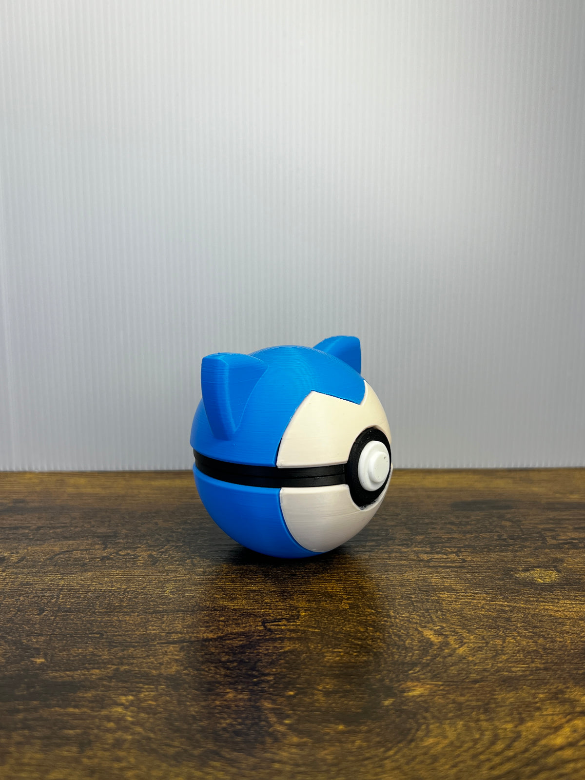 Snorlax Poké Ball – Pokémon-Inspired Display Stand