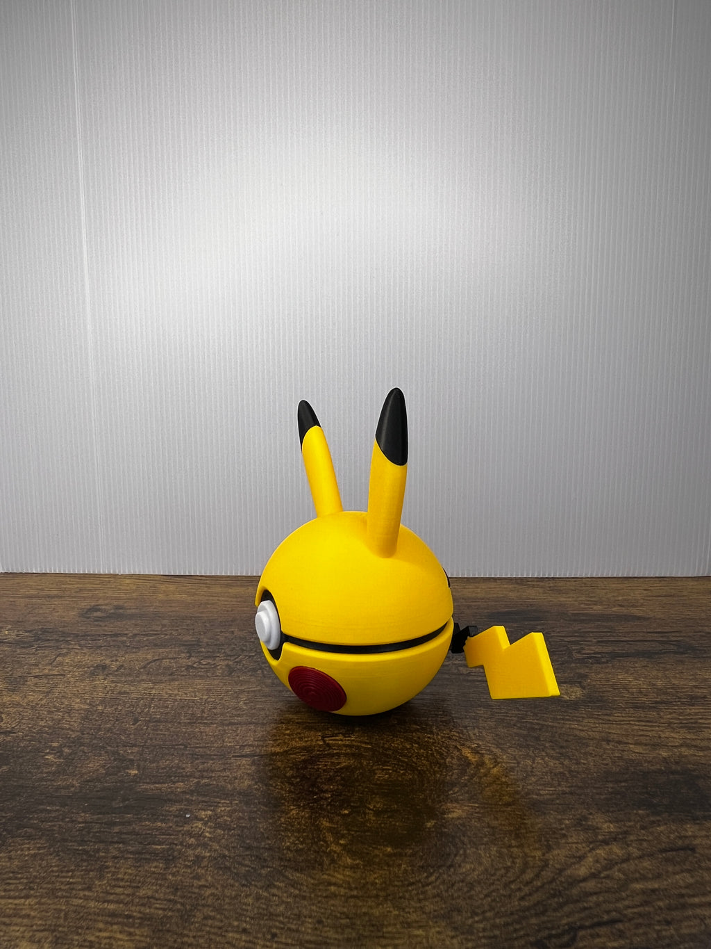 Pikachu Poké Ball – Pokémon-Inspired Display Stand