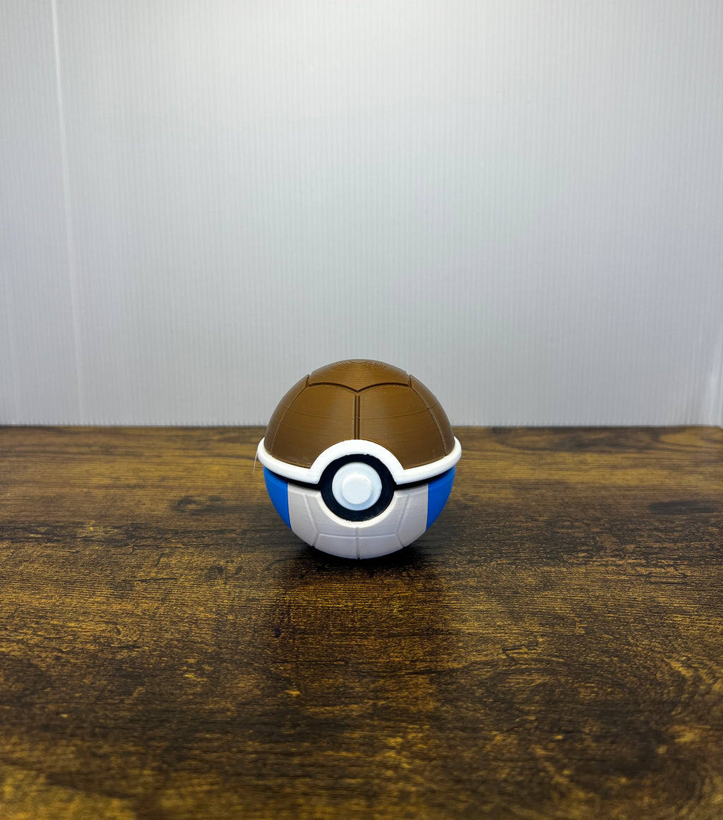 Squirtle Poké Ball – Pokémon-Inspired Display Stand