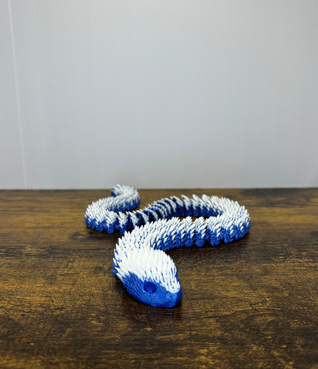Articulated Salamander — 40cm Poseable 3D Printed Fidget Figure