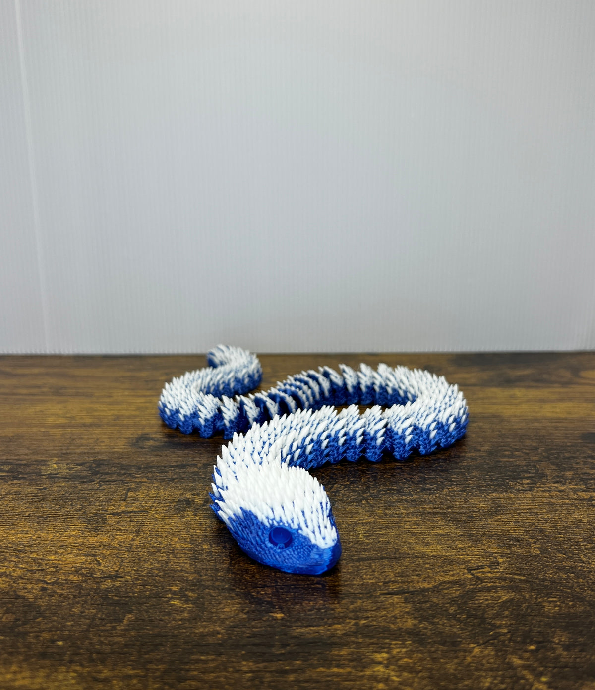 Articulated Salamander — 40cm Poseable 3D Printed Fidget Figure