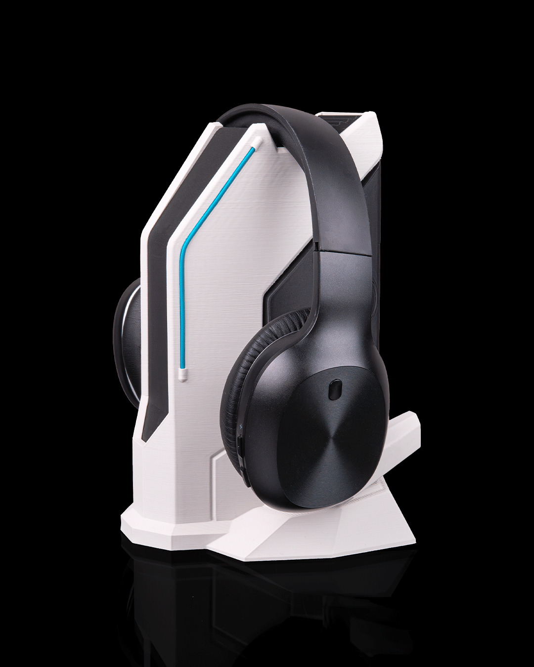 Signal Station — Headphone Holder