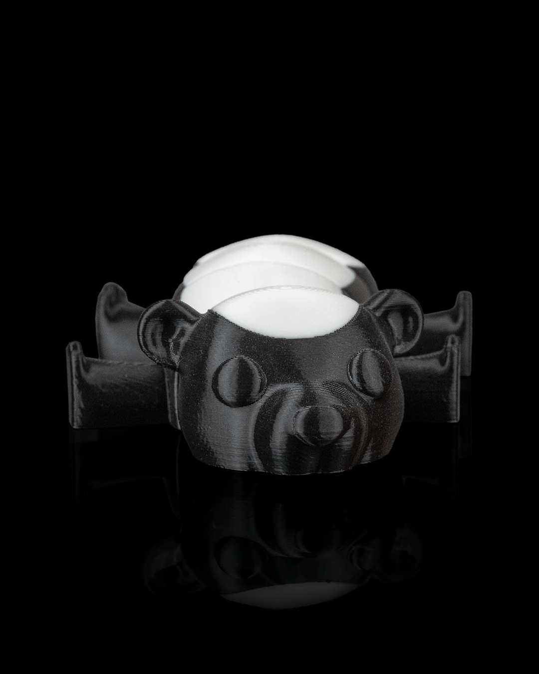 3D Printed Skunk Lounge — Statuette / Keychain