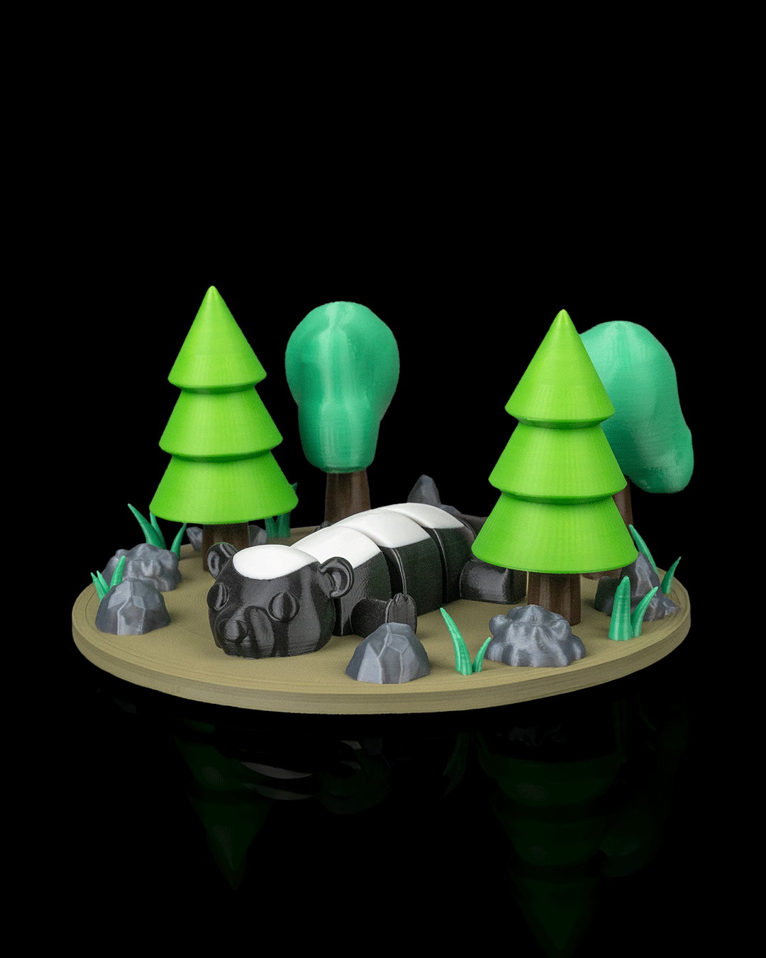 3D Printed Skunk Lounge — Statuette / Keychain